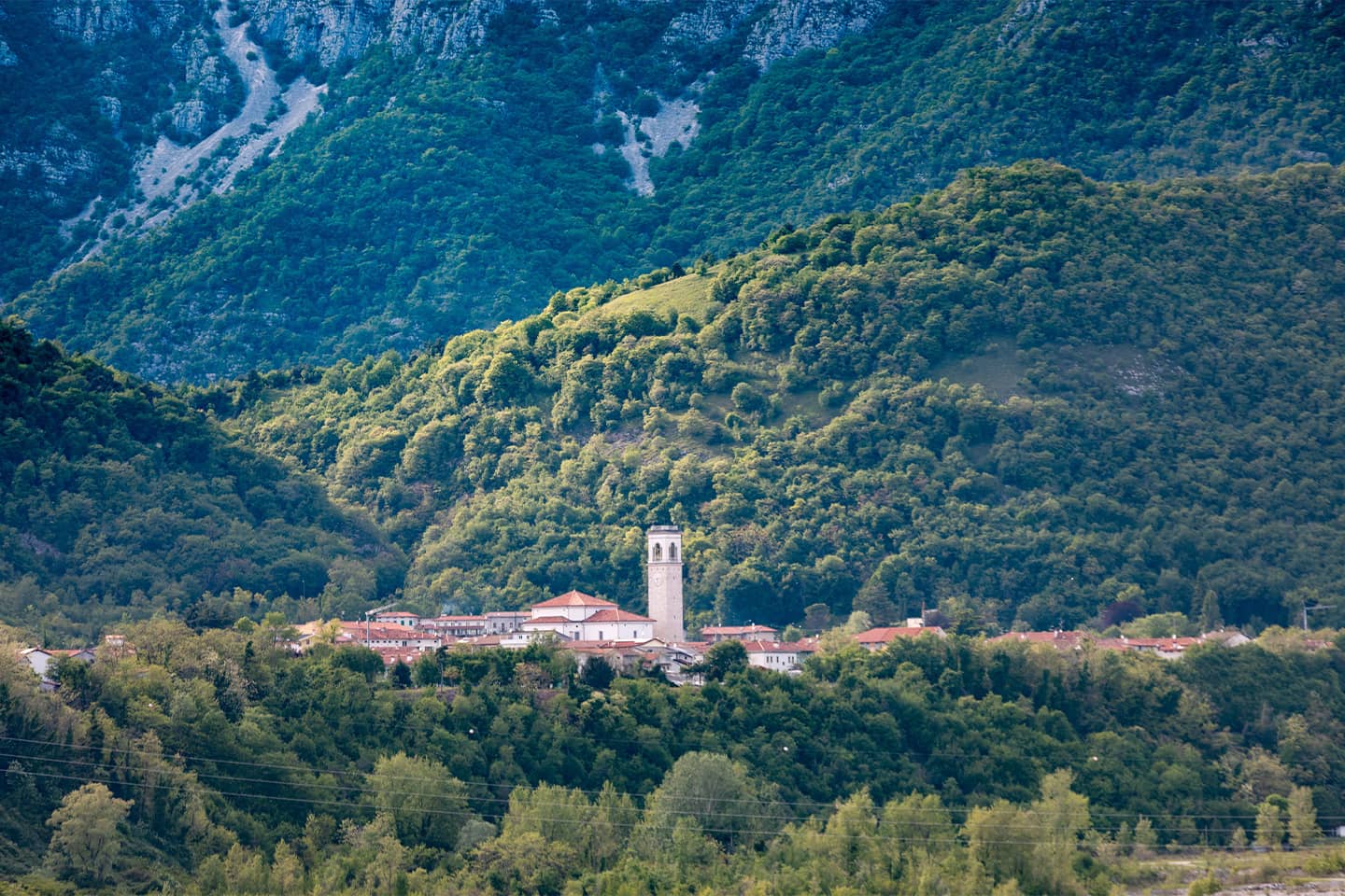 montereale-valcellina-terra-di-tradizioni-e-natura-incontaminata
